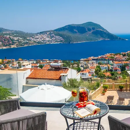 Isabelle * Kalkan